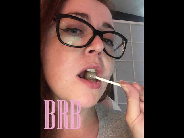 NicoleBunny24 live cam