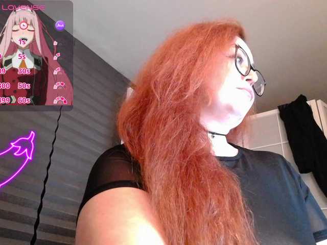 NicoleBunny24 live cam