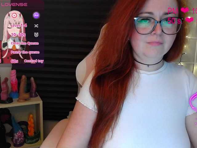 NicoleBunny24's BongaCams show and profile