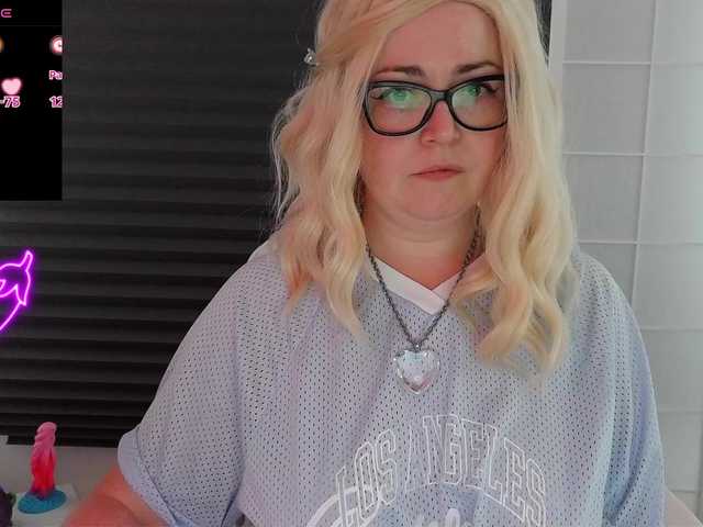 NicoleBunny24