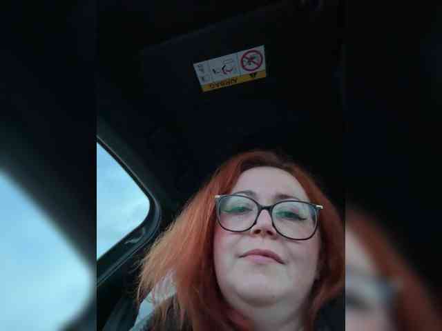 NicoleBunny24 webcam