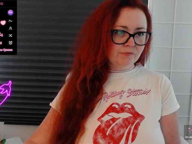 NicoleBunny24 webcam