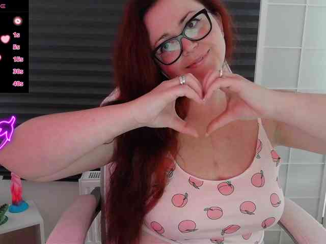 NicoleBunny24 webcam