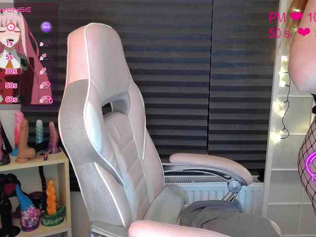 NicoleBunny24 webcam