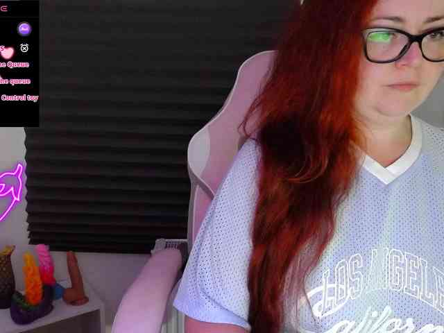 NicoleBunny24 webcam