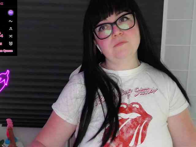 NicoleBunny24 webcam