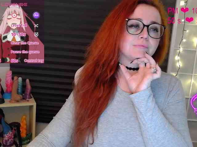 NicoleBunny24 webcam