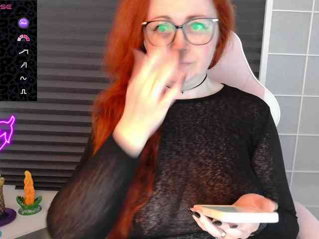 NicoleBunny24 webcam