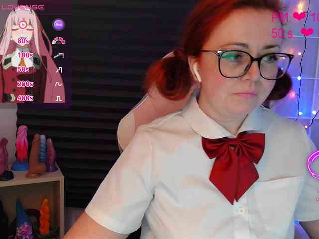 NicoleBunny24 webcam