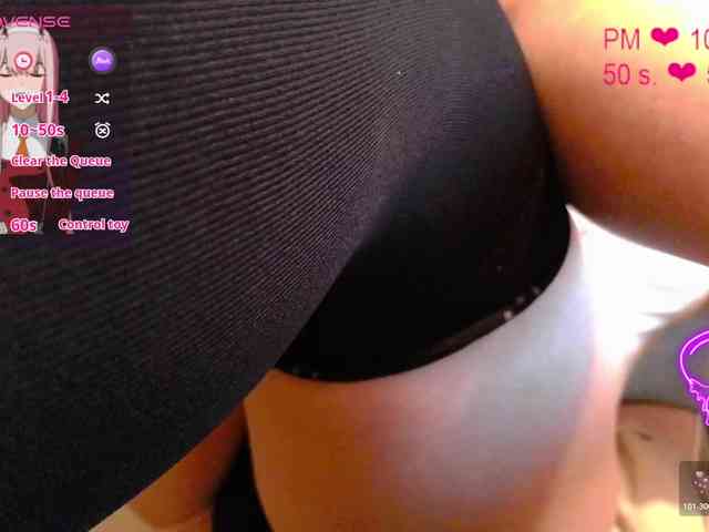 NicoleBunny24 webcam