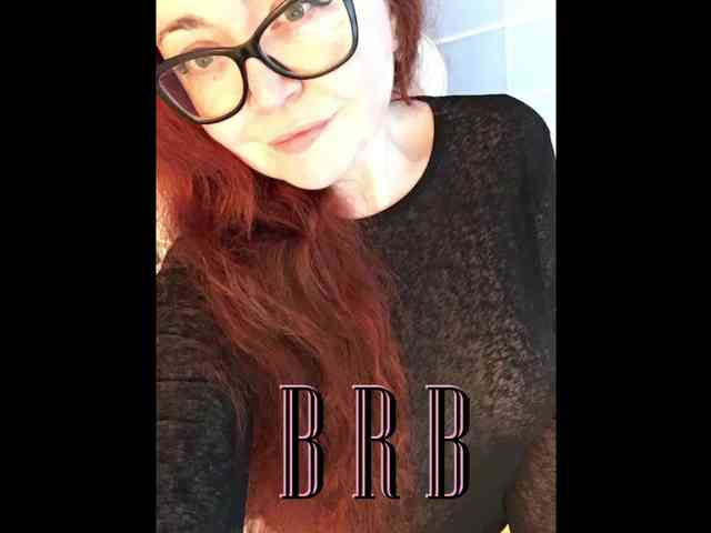 NicoleBunny24 webcam