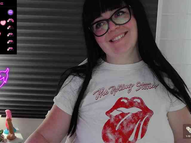 NicoleBunny24 webcam