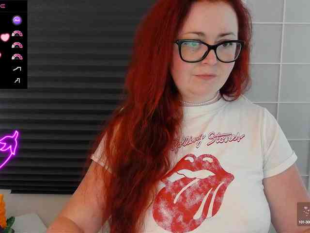 NicoleBunny24 webcam