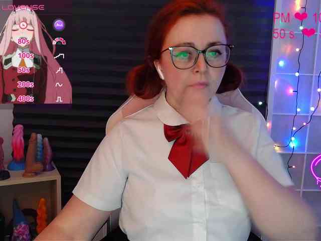 NicoleBunny24 webcam