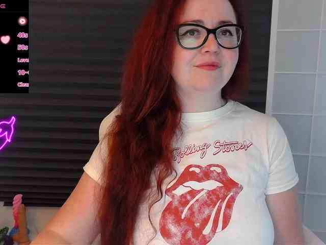 NicoleBunny24 webcam