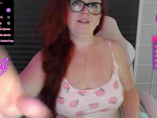 NicoleBunny24 webcam