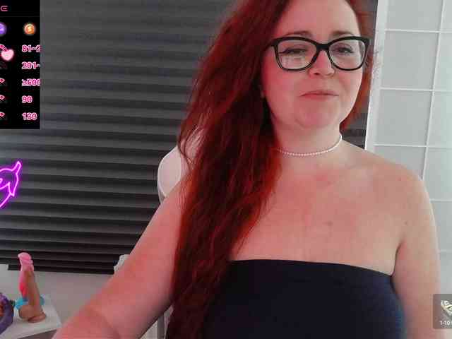 NicoleBunny24 webcam