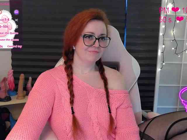 NicoleBunny24 webcam