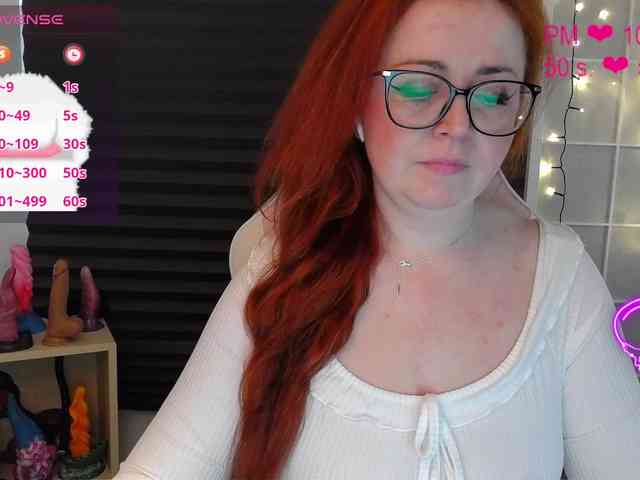 NicoleBunny24 webcam