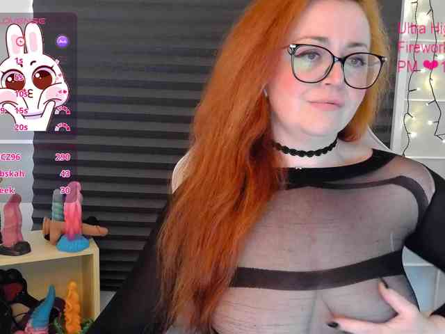 NicoleBunny24 webcam