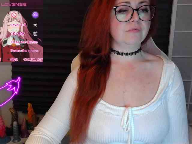 NicoleBunny24 webcam