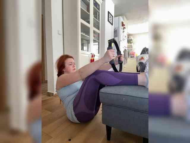 NicoleBunny24 webcam