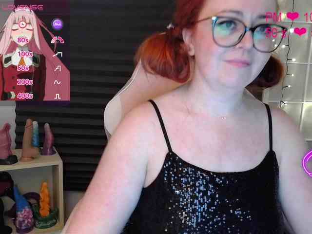 NicoleBunny24 webcam