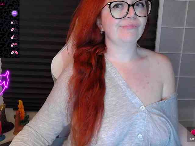 NicoleBunny24 webcam