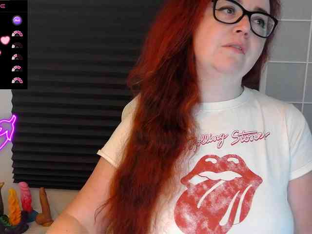 NicoleBunny24 webcam