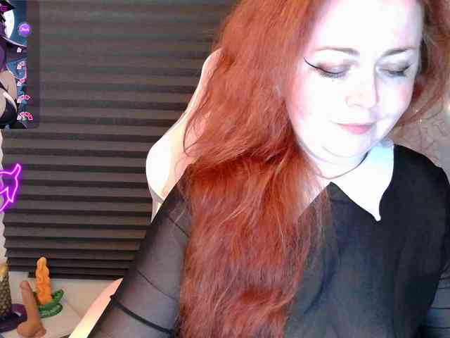 NicoleBunny24 webcam