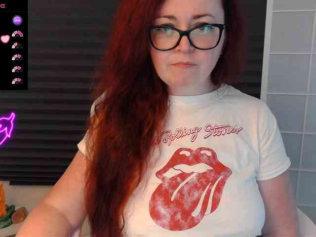 NicoleBunny24 webcam