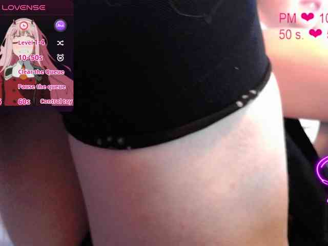 NicoleBunny24 webcam