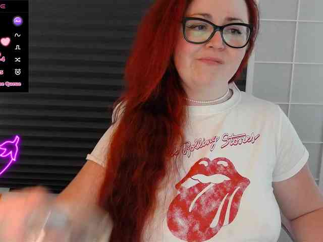 NicoleBunny24 webcam