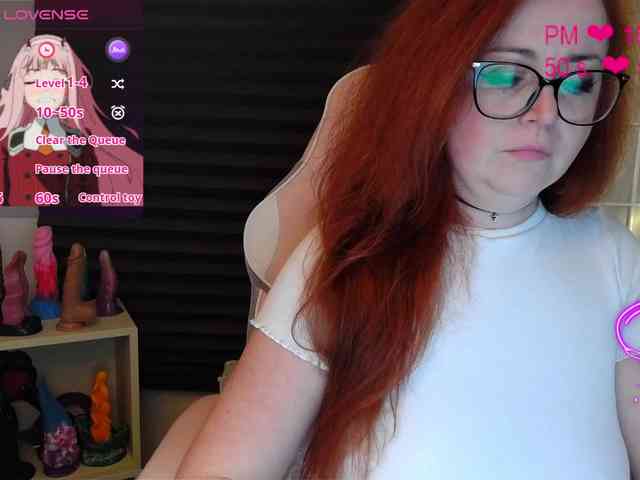 NicoleBunny24 webcam