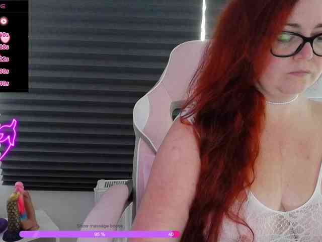 NicoleBunny24 webcam