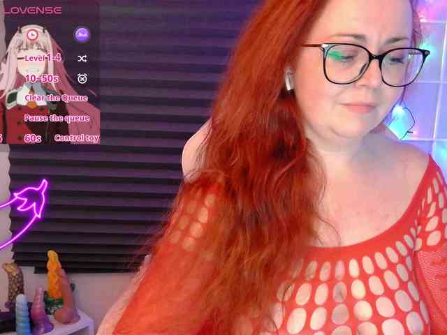 NicoleBunny24 webcam