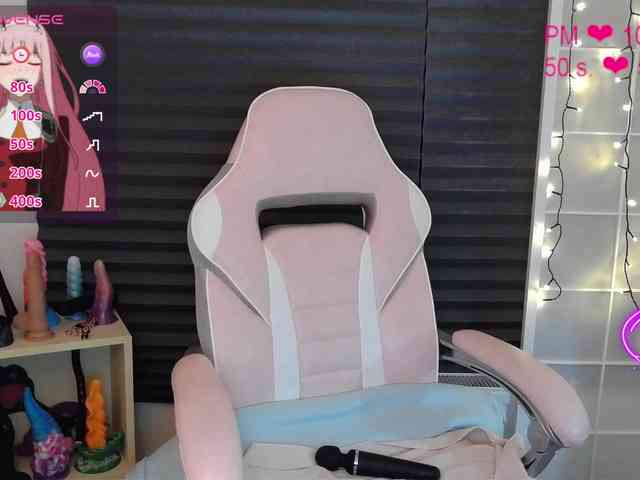 NicoleBunny24 webcam