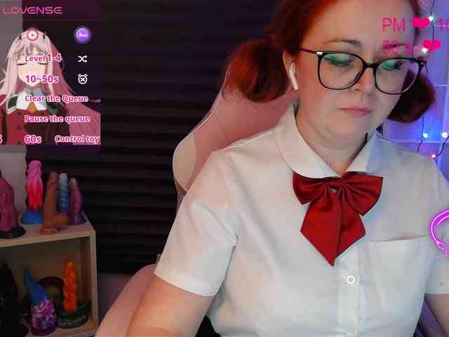 NicoleBunny24 webcam