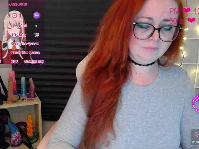 NicoleBunny24 webcam