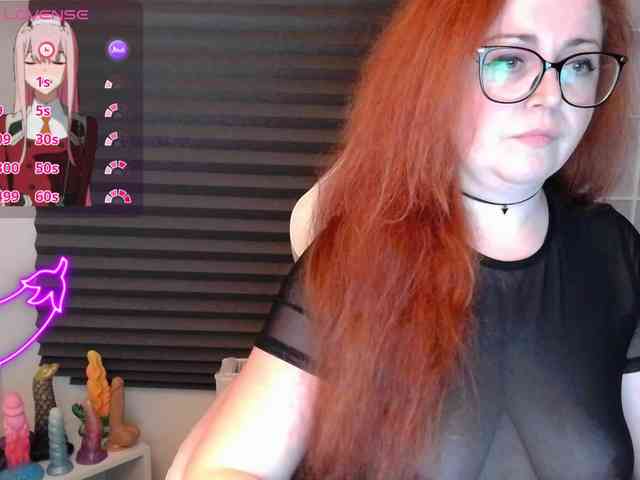 NicoleBunny24 webcam