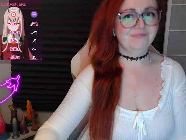 NicoleBunny24 webcam