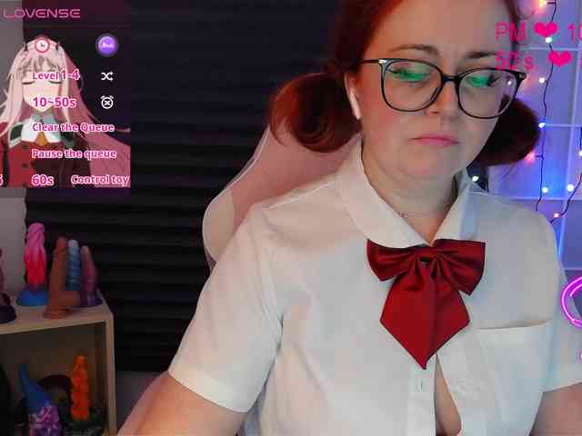 NicoleBunny24 webcam