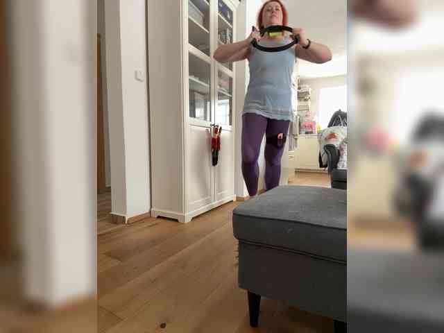 NicoleBunny24 webcam