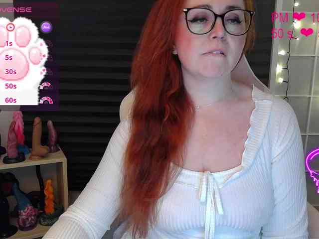 NicoleBunny24 webcam