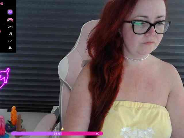 NicoleBunny24 webcam