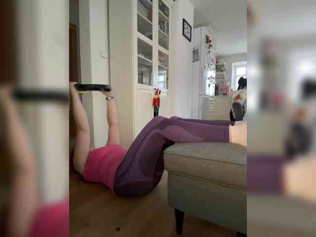 NicoleBunny24 webcam