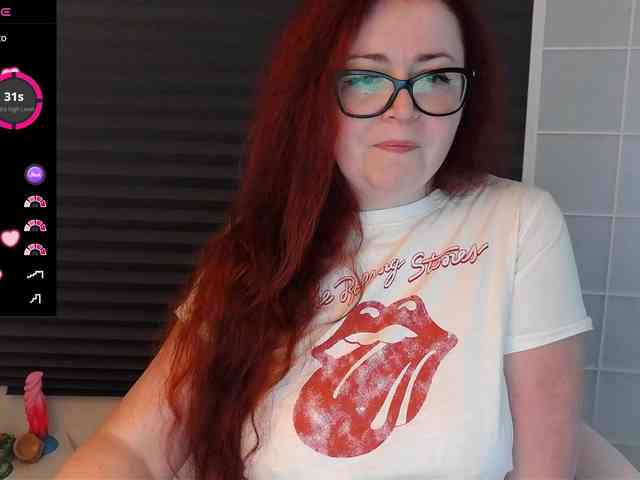 NicoleBunny24 webcam