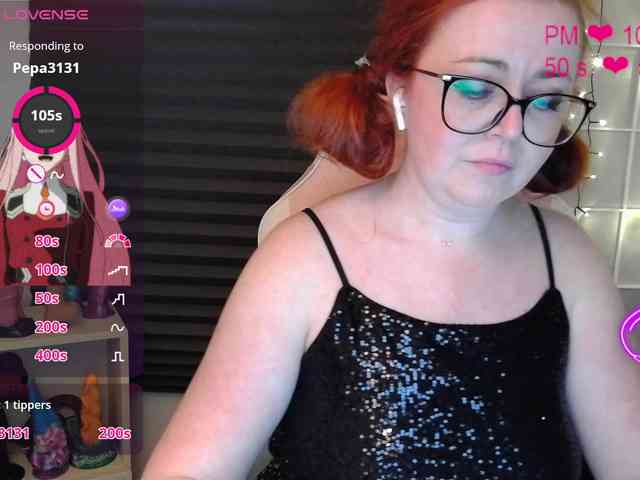 NicoleBunny24 webcam