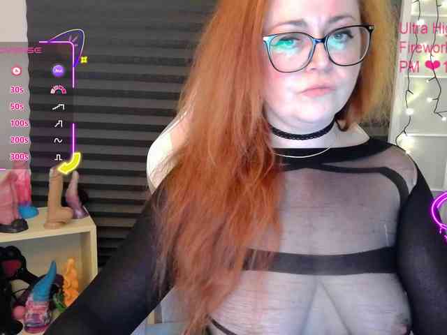 NicoleBunny24 webcam