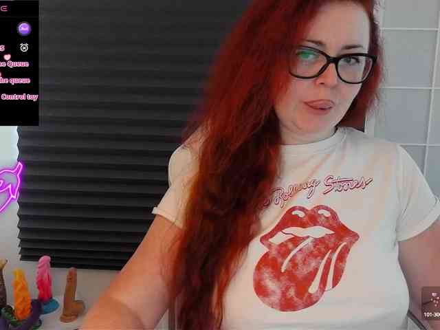 NicoleBunny24 webcam